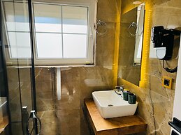 Treekos Suite Hotel Istanbul Airport