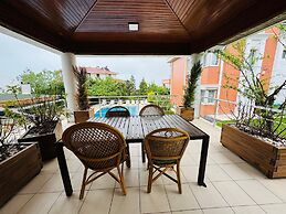 Treekos Suite Hotel Istanbul Airport