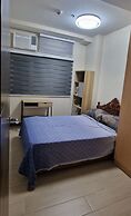 Dusit Thani Like San Antonio Makati 1 Bedroom