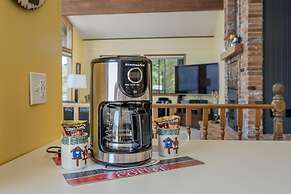 All About The Lake 4 Bedroom Home by NW Comfy Cabins by RedAwning