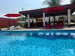 Beautiful Villa With Swimming Pool in Assinie