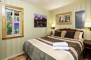 Journey's End On Fish Lake 2 Bedroom Home by NW Comfy Cabins by RedAwn