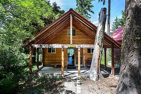 Journey's End On Fish Lake 2 Bedroom Home by NW Comfy Cabins by RedAwn