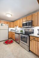 Cozy Seven Springs 1 Bedroom Deluxe Condo with Private Deck by RedAwni