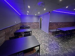 Grad Hotel and Hostel