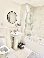 Captivating 2-bed Apartment in London