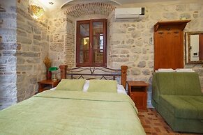 Apartments Wine House Old Town