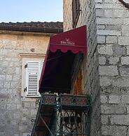 Apartments Wine House Old Town