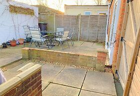 Bedford Road Garden Apartment