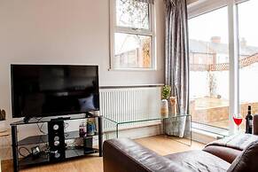 Bedford Road Garden Apartment