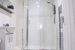 Bedford Road Garden Apartment