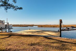 Bayfront Bungalow - 1426 Cadillac 3 Bedroom Home by Redawning