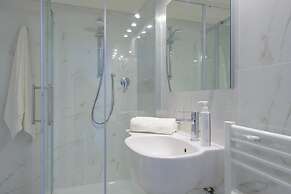 Palace Hotel Domus Mea