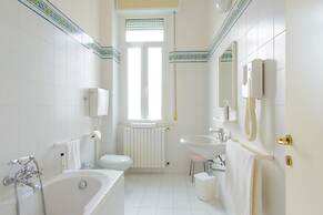 Palace Hotel Domus Mea