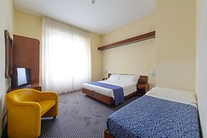 Palace Hotel Domus Mea