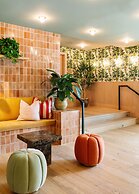 Palihotel Hollywood near Universal Studios