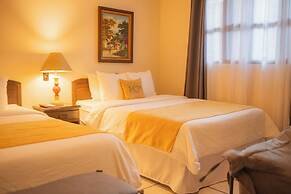 Hotel Camino Maya