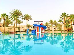 Ivy Cyrene Island Aqua Park Resort