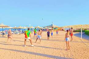 Ivy Cyrene Island Aqua Park Resort