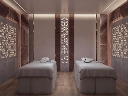 Ivy Cyrene Island Aqua Park Resort