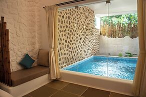 Conch Resort-Luxury Private Pool Suites