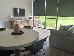 Lovely 1 Bedroom Holiday Apartment