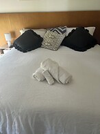 Lovely 1 Bedroom Holiday Apartment