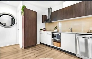 Lovely 1 Bedroom Holiday Apartment