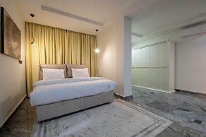 YANNA APARTMENTS BY KHALIQUES