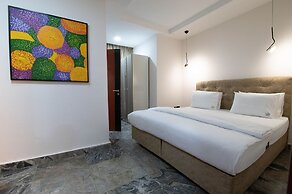 YANNA APARTMENTS BY KHALIQUES