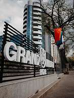 Grand Mildom Hotel