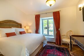 SOLAR ALVURA HEALTH HOTEL