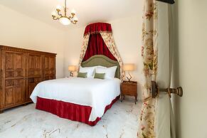 SOLAR ALVURA HEALTH HOTEL