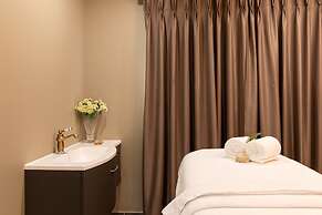 SOLAR ALVURA HEALTH HOTEL