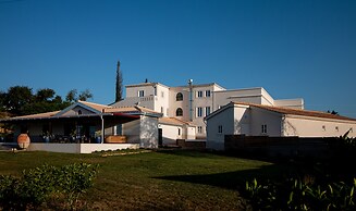 SOLAR ALVURA HEALTH HOTEL