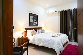 Lime Tree Luxury 3Bhk Serviced Apartment