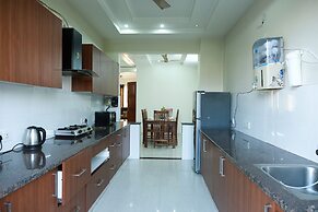 Lime Tree Luxury 3Bhk Serviced Apartment
