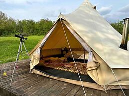 Glamping in Stunning Bell Tent in Bohemia