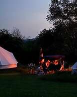Glamping in Stunning Bell Tent in Bohemia
