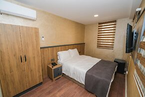 Valens Boutique Hotel