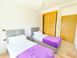 Les Belles Residences E