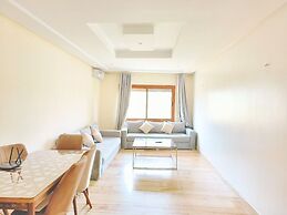 Les Belles Residences E