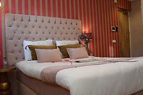 If boutique hotel