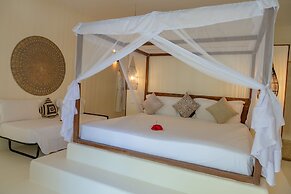 Alma Boutique Hotel