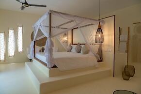 Alma Boutique Hotel