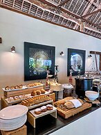 Alma Boutique Hotel