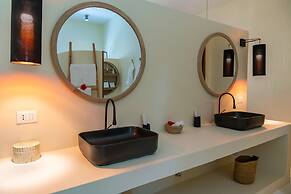 Alma Boutique Hotel