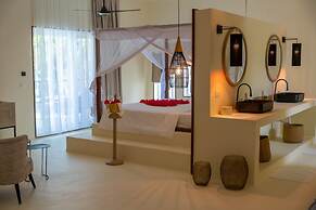 Alma Boutique Hotel