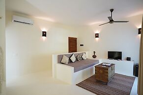 Alma Boutique Hotel