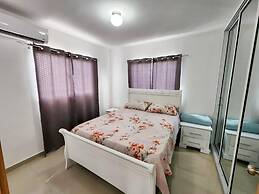 Impeccable 2-bed Apartment in Santo Domingo Oeste